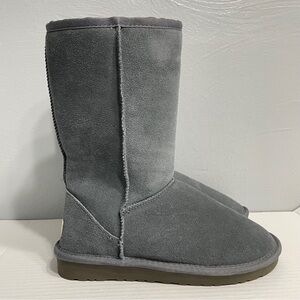 Winter Tall Suede Boot 5815 size 8 gray cozy fur lined